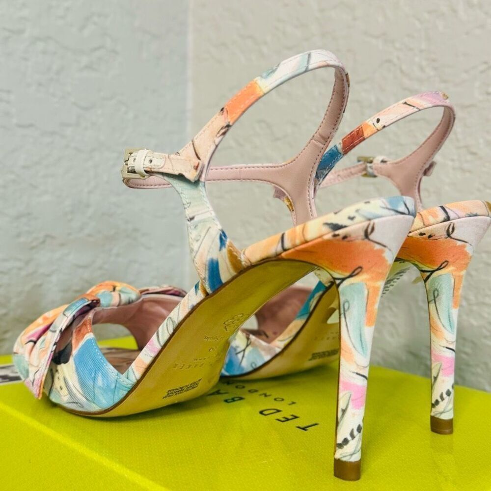 Ted Baker London Nestar Ankle Strap Heeled Sandal, Floral‎ Multi, Size 9.5 NWT - Picture 7 of 16
